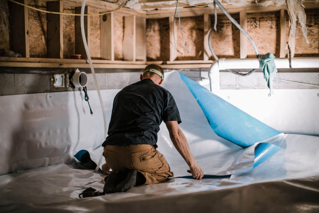 Crawl space vapor barrier